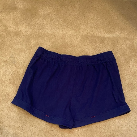 Tommy Hilfiger Navy Blue and Red Flowy Shorts S - Picture 3 of 3